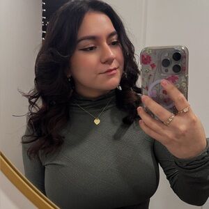 Meet your Posher, Sofía